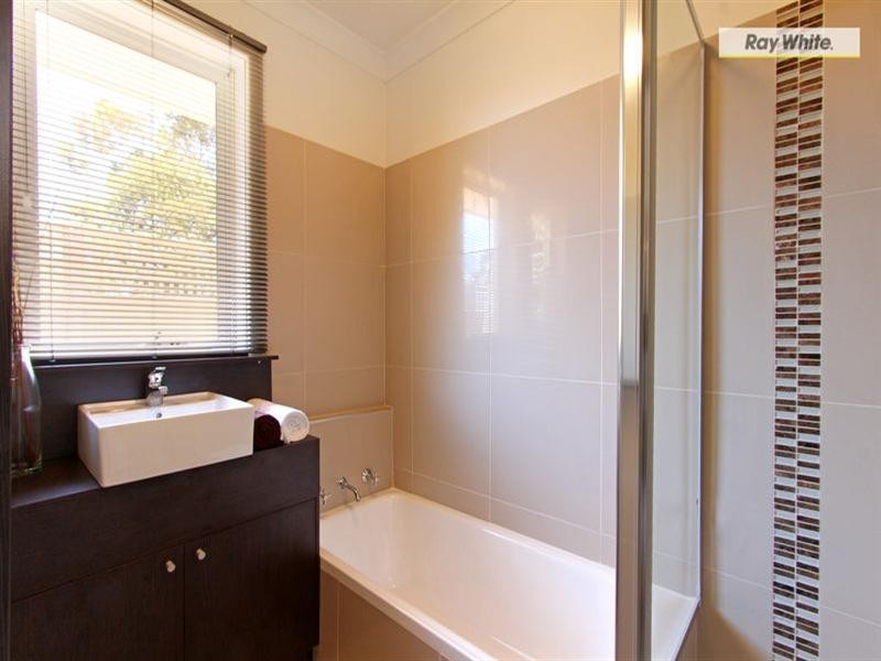 1/14 Cain Street, Rosebud West VIC 3940