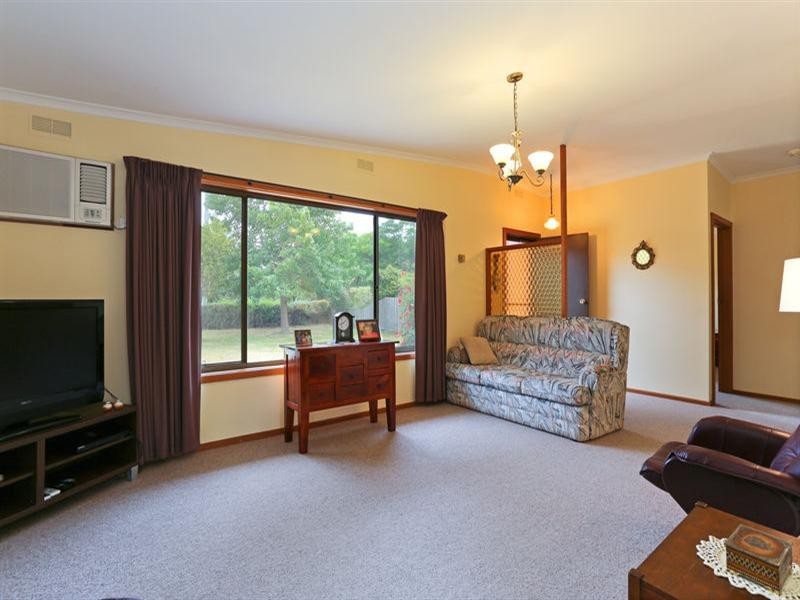 32 Warranilla Avenue, Rosebud VIC 3939