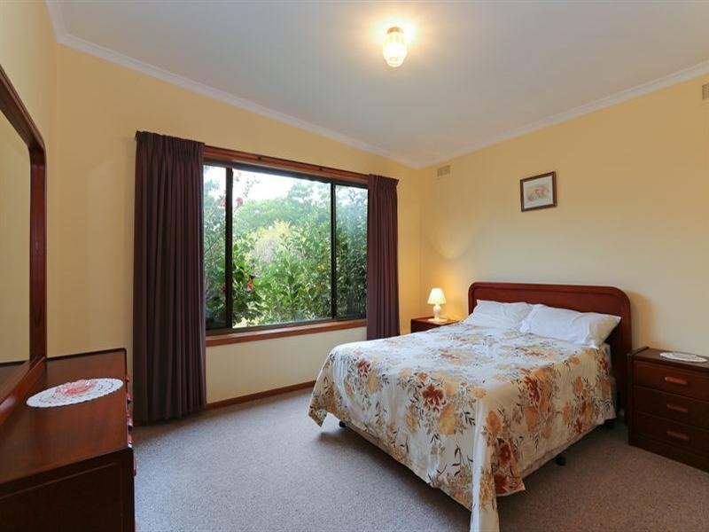 32 Warranilla Avenue, Rosebud VIC 3939