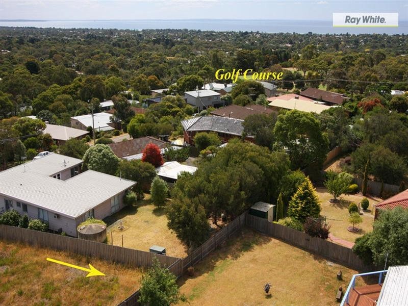 15 Crest Drive, Rosebud VIC 3939