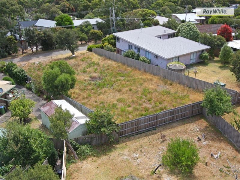 15 Crest Drive, Rosebud VIC 3939