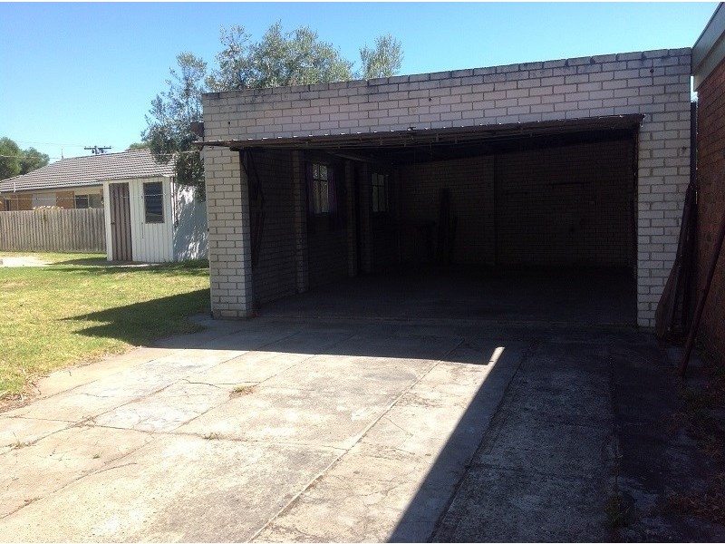 30 Whyte Street, Rosebud West VIC 3940