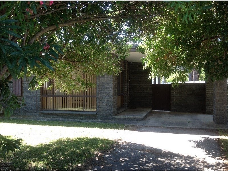 30 Whyte Street, Rosebud West VIC 3940