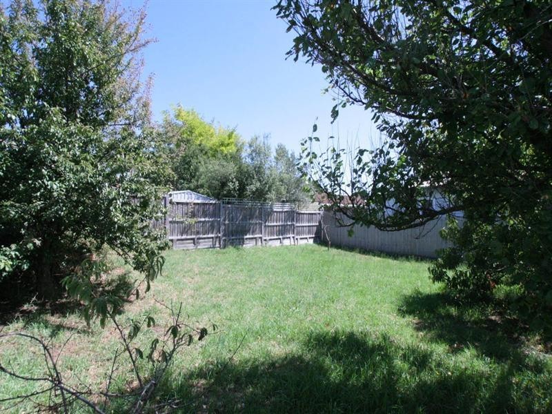 24 Potton Avenue, Rosebud VIC 3939