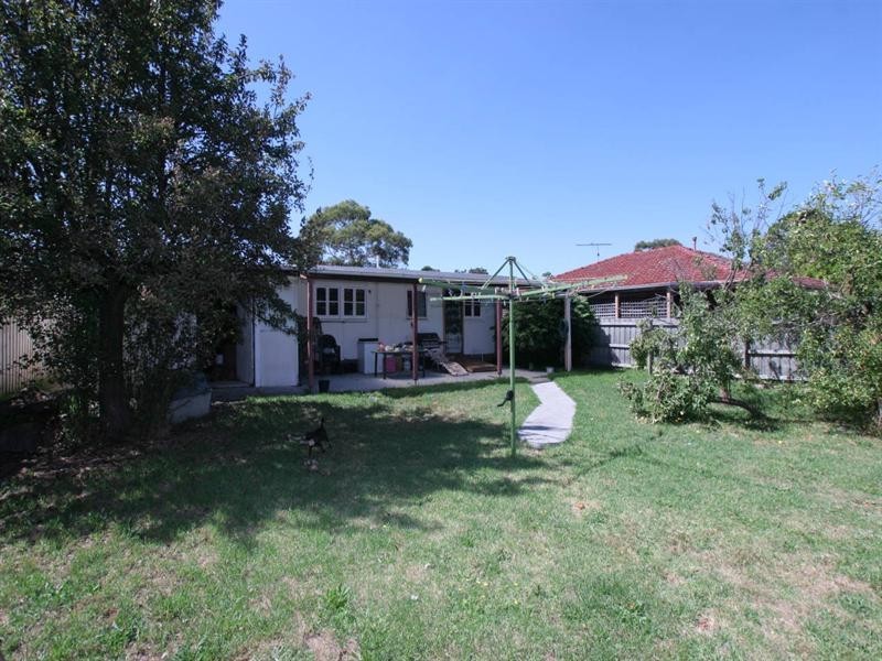 24 Potton Avenue, Rosebud VIC 3939