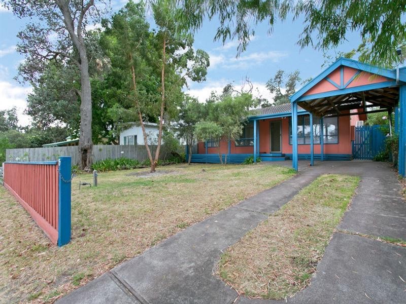 15 Rosebrook Street, Rosebud VIC 3939