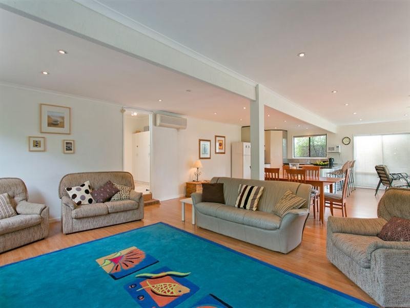 15 Rosebrook Street, Rosebud VIC 3939