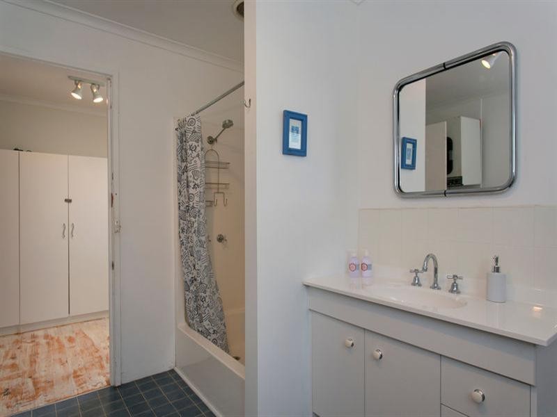 15 Rosebrook Street, Rosebud VIC 3939