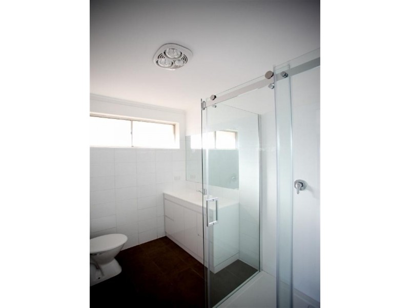 11 Wattle Road, Mccrae VIC 3938