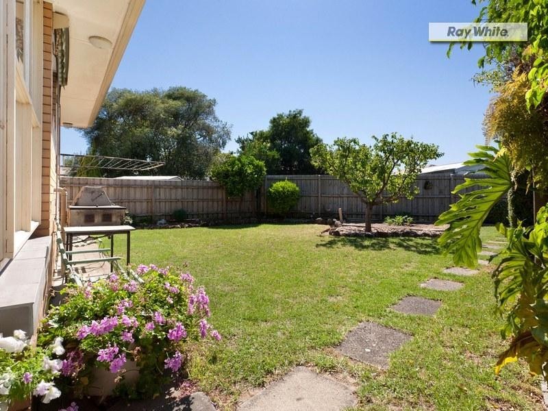 11 Wattle Road, Mccrae VIC 3938