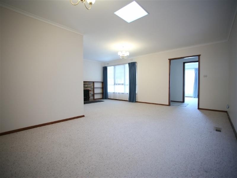 11 Wattle Road, Mccrae VIC 3938