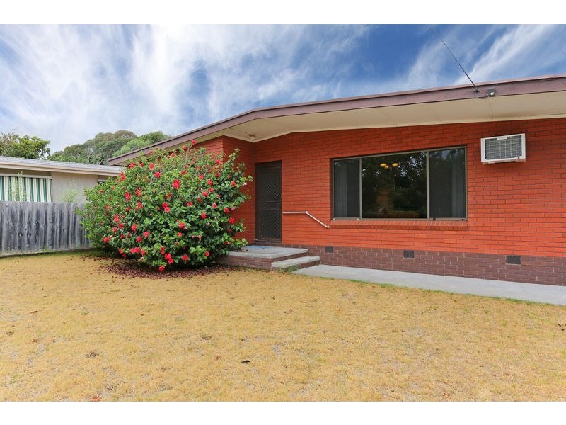 32 Warranilla Avenue, Rosebud VIC 3939