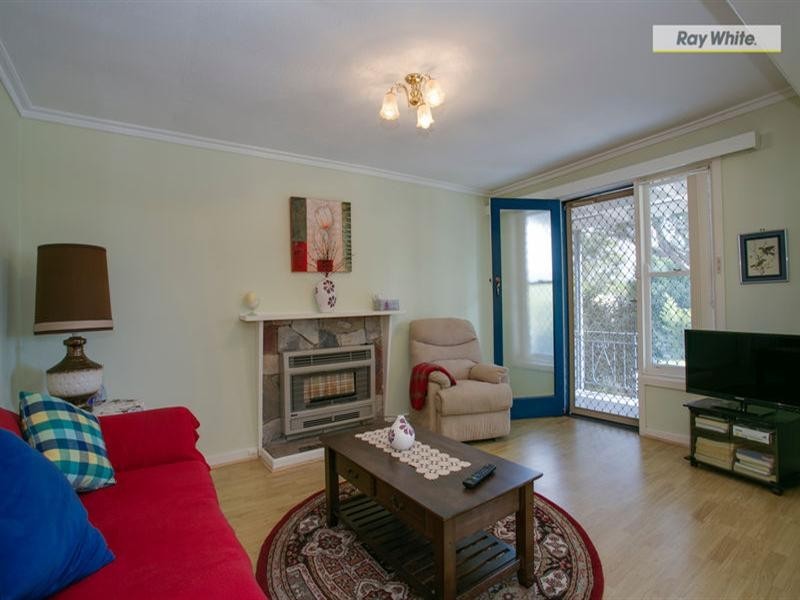 21 Sixth Avenue, Rosebud VIC 3939
