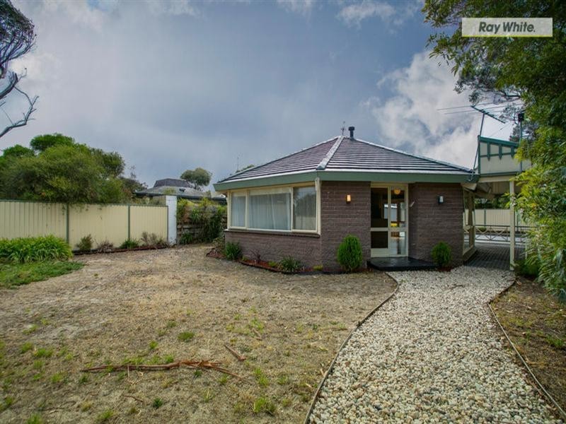 16 Hakea Avenue, Rosebud West VIC 3940