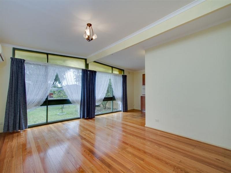 29 Wingara Drive, Rosebud VIC 3939