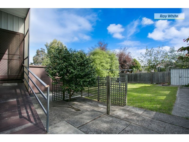 40 Eighth Avenue, Rosebud VIC 3939