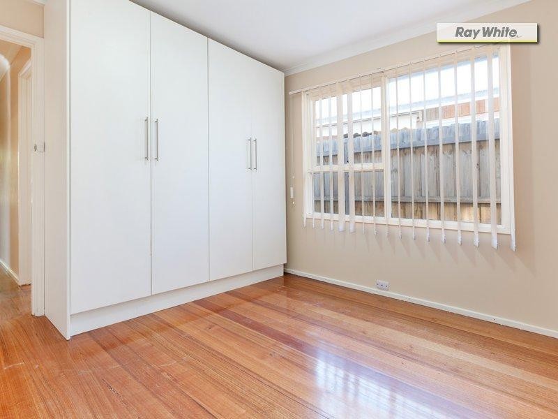 184 Seventh Avenue, Rosebud VIC 3939