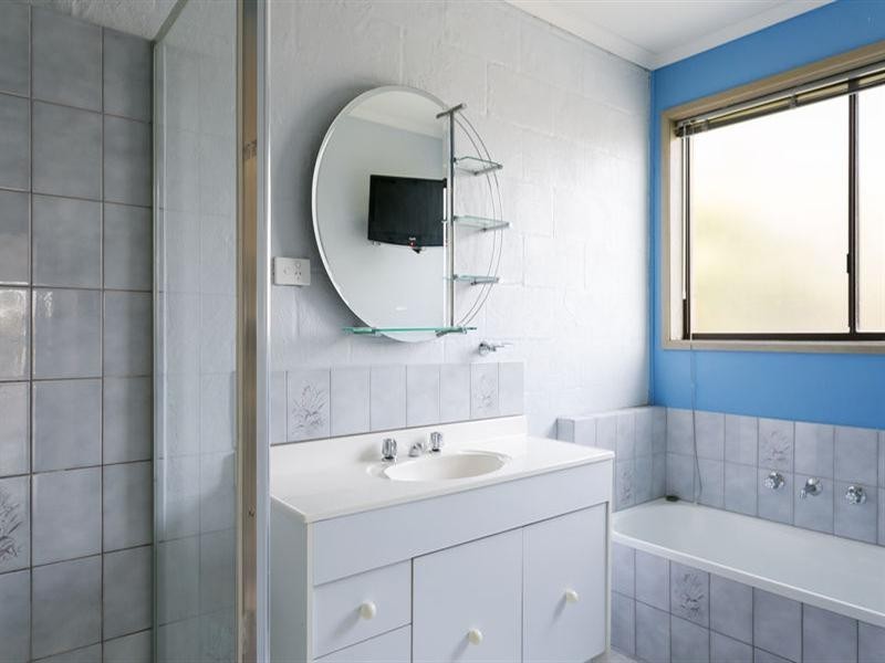 205 Bayview Road, Mccrae VIC 3938