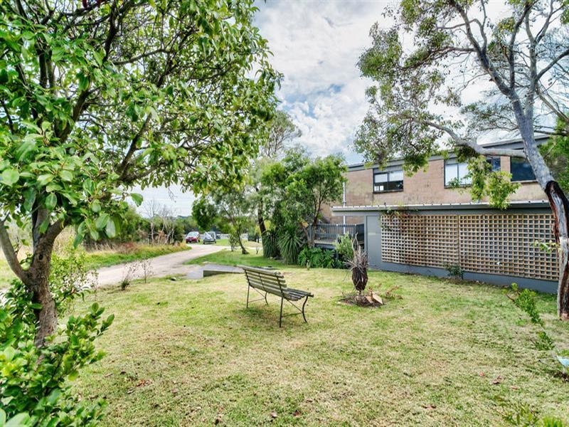 205 Bayview Road, Mccrae VIC 3938