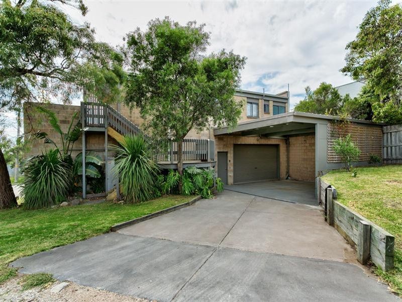 205 Bayview Road, Mccrae VIC 3938