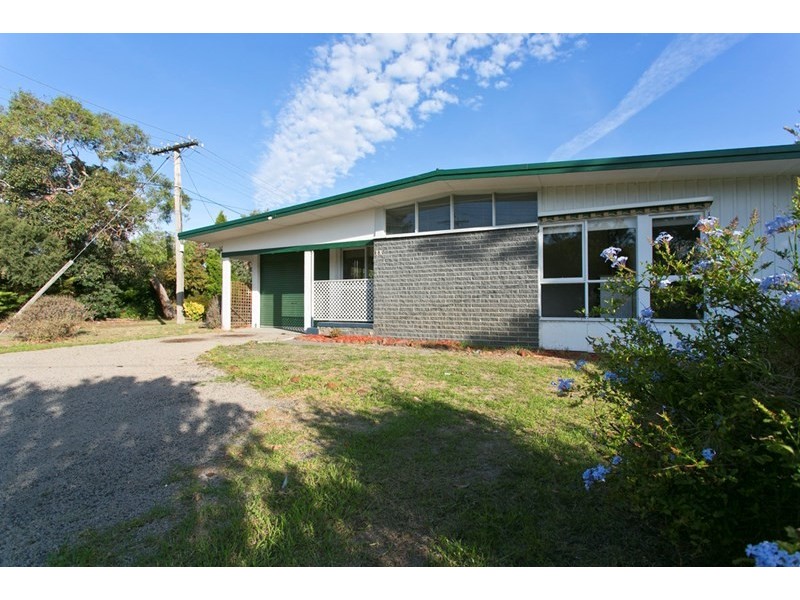 13 Clematis Avenue, Rosebud West VIC 3940