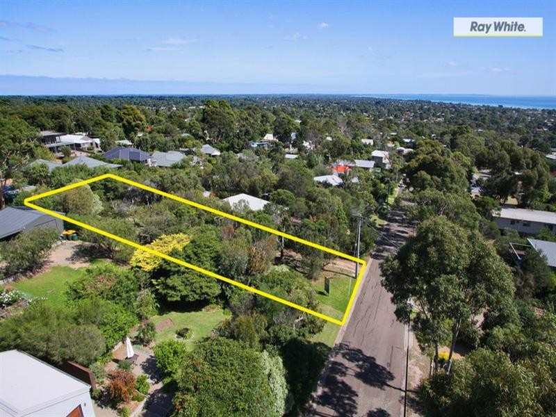 1 Murray Street, Mccrae VIC 3938