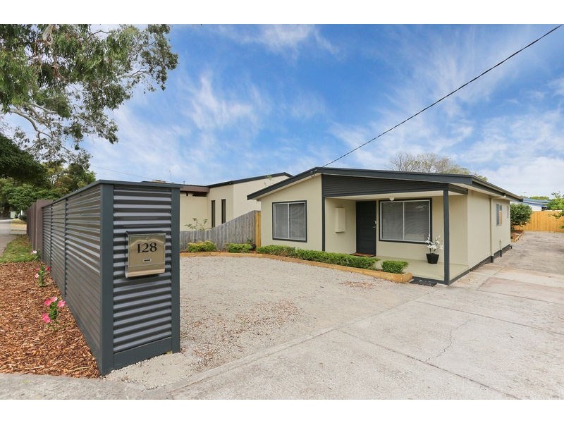 128 Jetty Road, Rosebud VIC 3939