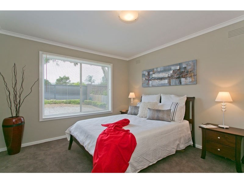 128 Jetty Road, Rosebud VIC 3939