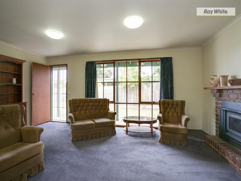 4 Howqua Drive, Rosebud West VIC 3940