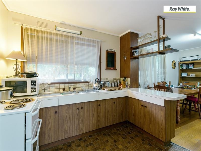 38 Denholm Street, Rosebud VIC 3939