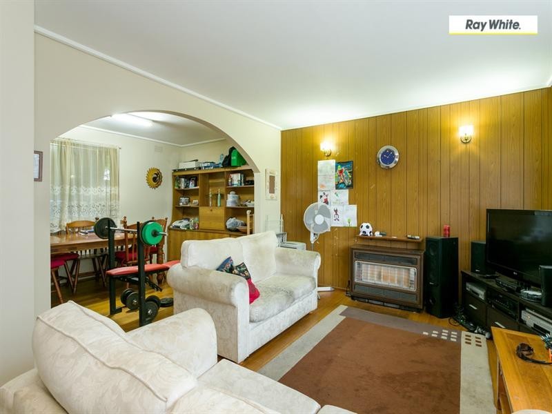 38 Denholm Street, Rosebud VIC 3939