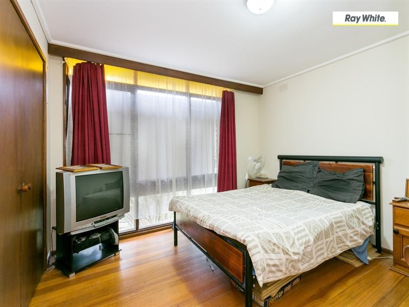 38 Denholm Street, Rosebud VIC 3939