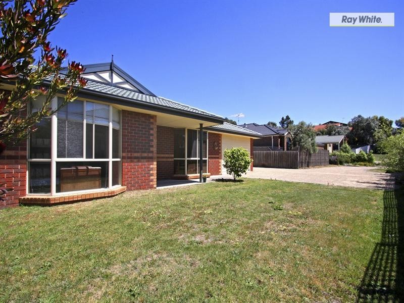 26 Baybreeze Court, Rosebud VIC 3939