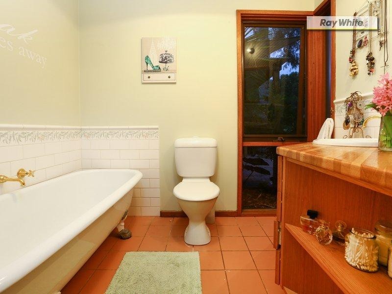 78 Flinders Avenue, Rosebud VIC 3939