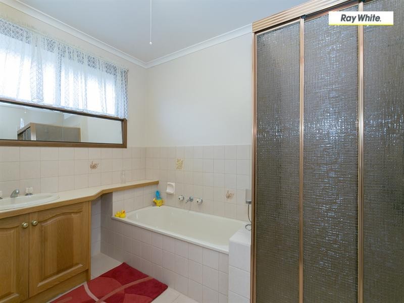 26 Vickie Court, Rosebud VIC 3939