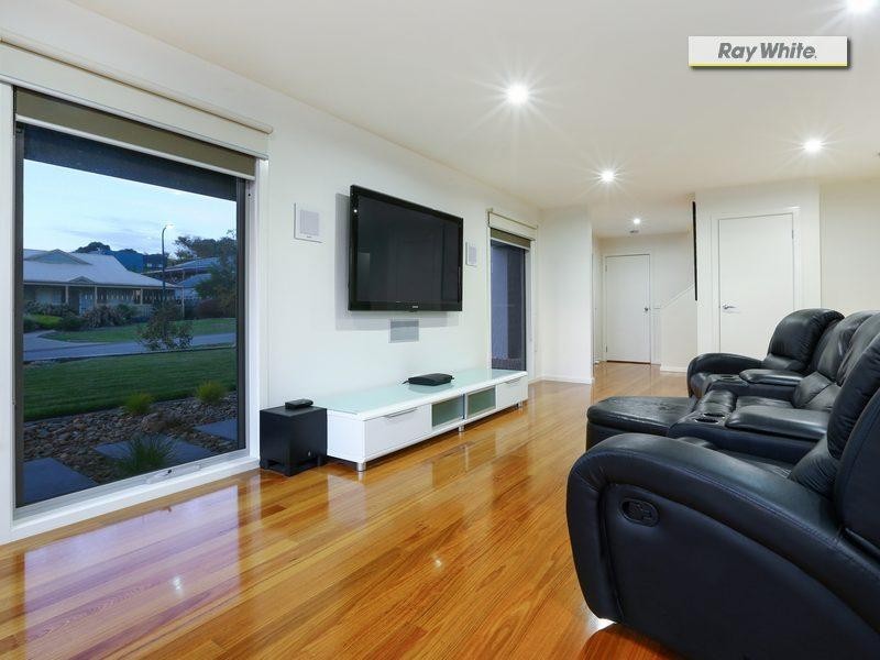 67 Warrain Avenue, Rosebud VIC 3939