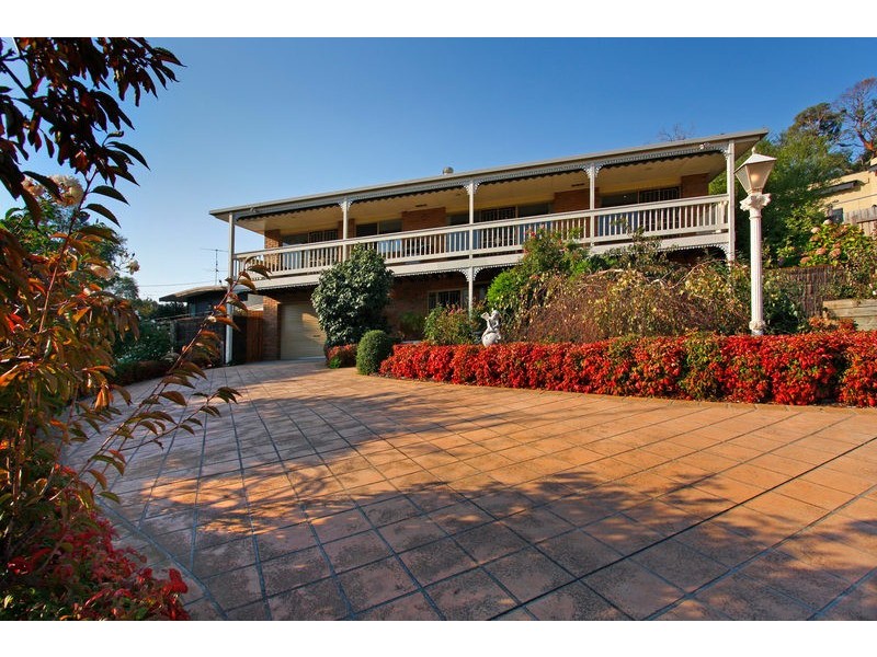 17 Seabrook Avenue, Rosebud VIC 3939