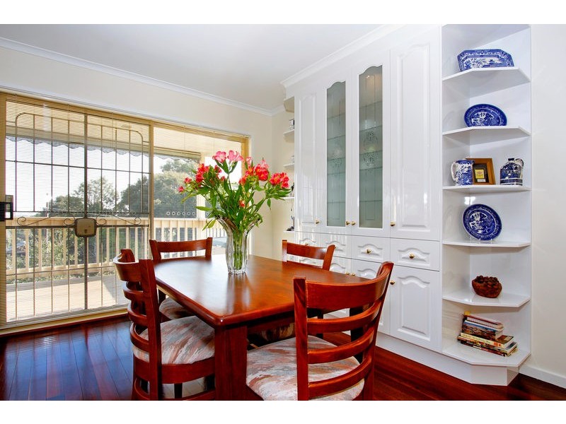 17 Seabrook Avenue, Rosebud VIC 3939