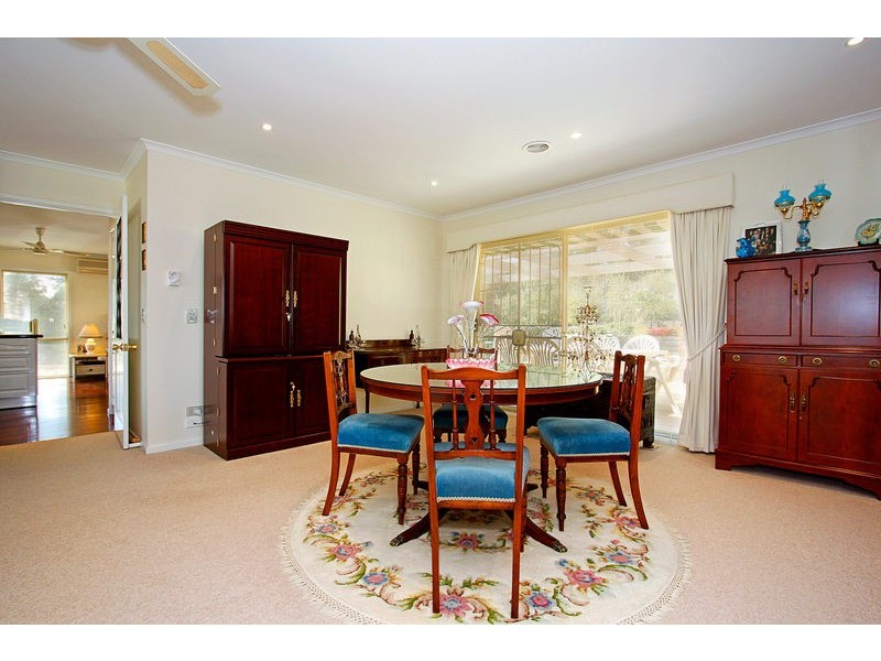 17 Seabrook Avenue, Rosebud VIC 3939