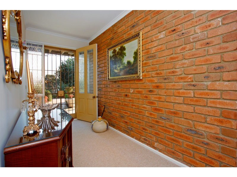 17 Seabrook Avenue, Rosebud VIC 3939