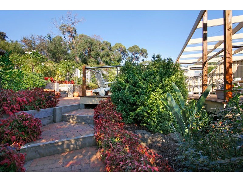 17 Seabrook Avenue, Rosebud VIC 3939