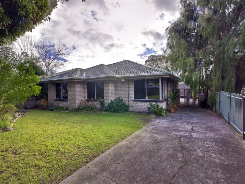 218 Eastbourne Road, Rosebud VIC 3939