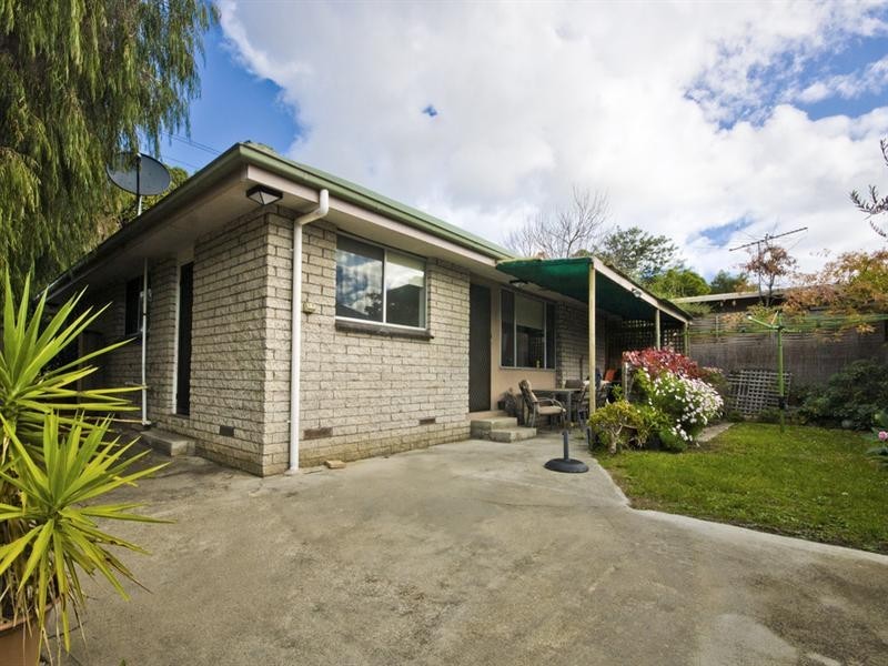 218 Eastbourne Road, Rosebud VIC 3939