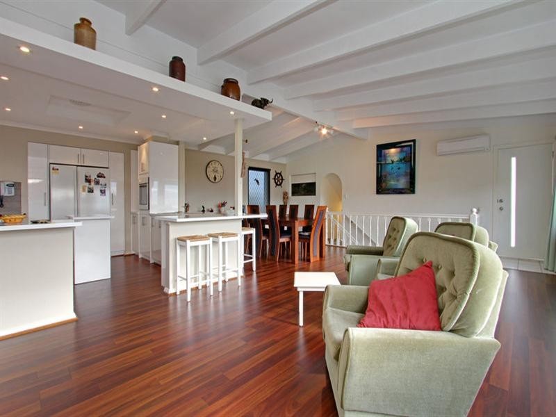 25 Goolgowie Street, Rosebud VIC 3939