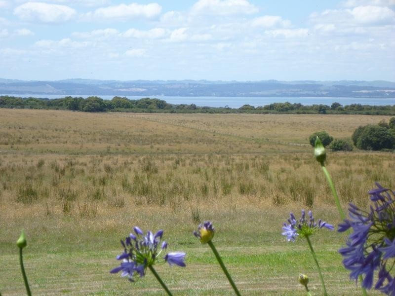 18A Overpass Road, French Island VIC 3921