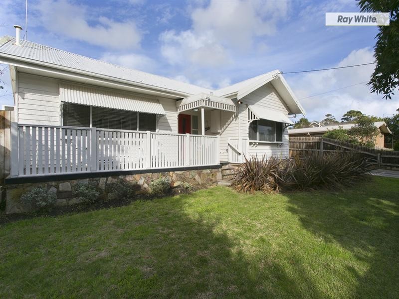 9 Florence Avenue, Rosebud West VIC 3940