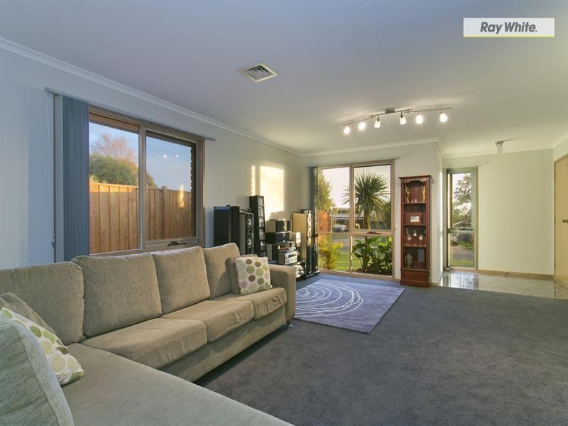 16 Comet Court, Rosebud VIC 3939