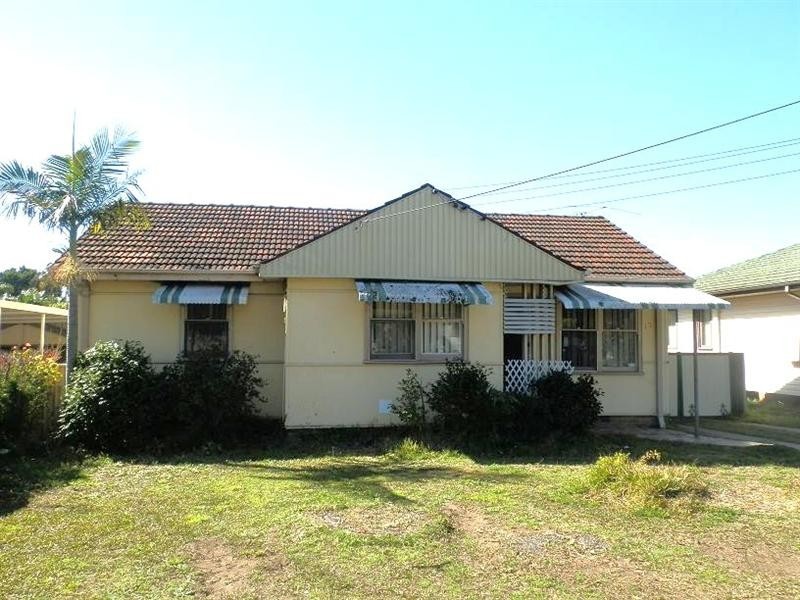 17 Williamson Crescent, Warwick Farm NSW 2170