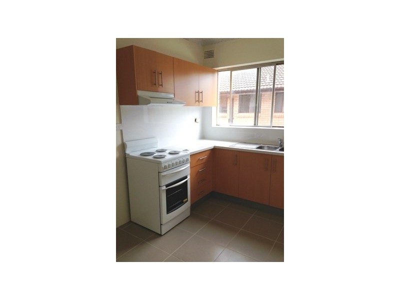 2/254 River Avenue, Carramar NSW 2163