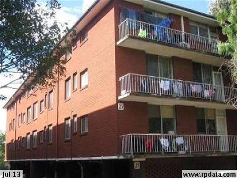 2/25 McBurnery Road, Cabramatta NSW 2166